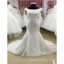 Vintage Royal Style requintado Lace Appliqued Sleeveless See Through Side Mermaid Wedding Dress